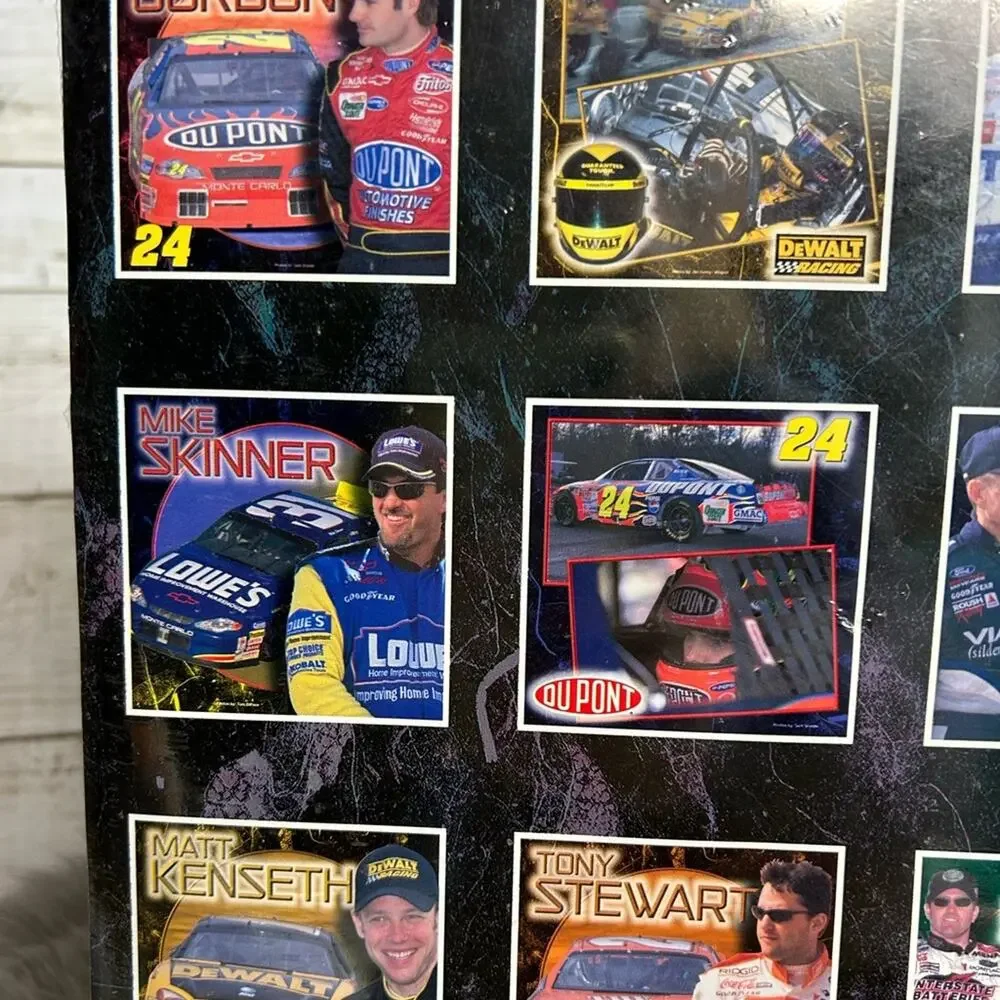 2002 Superstars of NASCAR 16 month Wall Calendar sealed